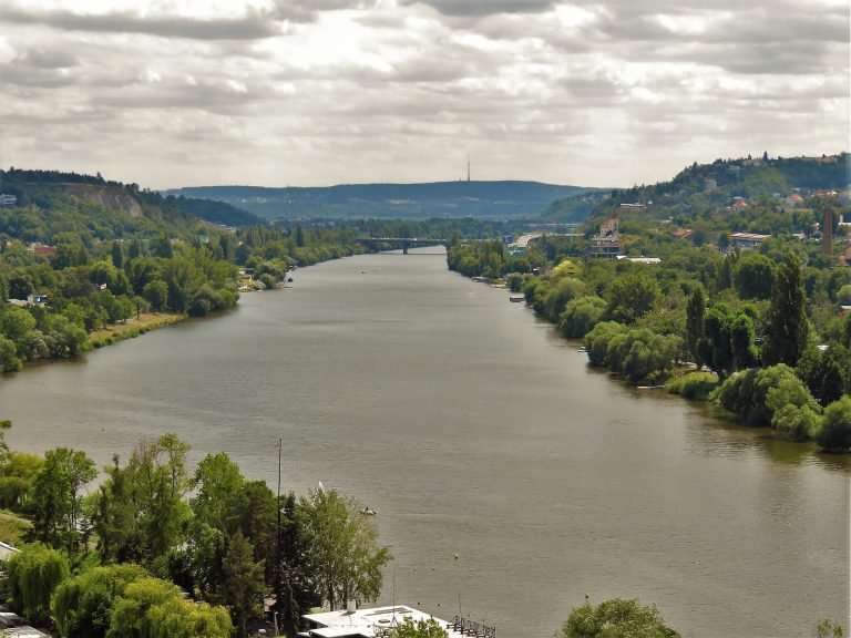 Praha z Vyšehradu 8.7.19 (5)